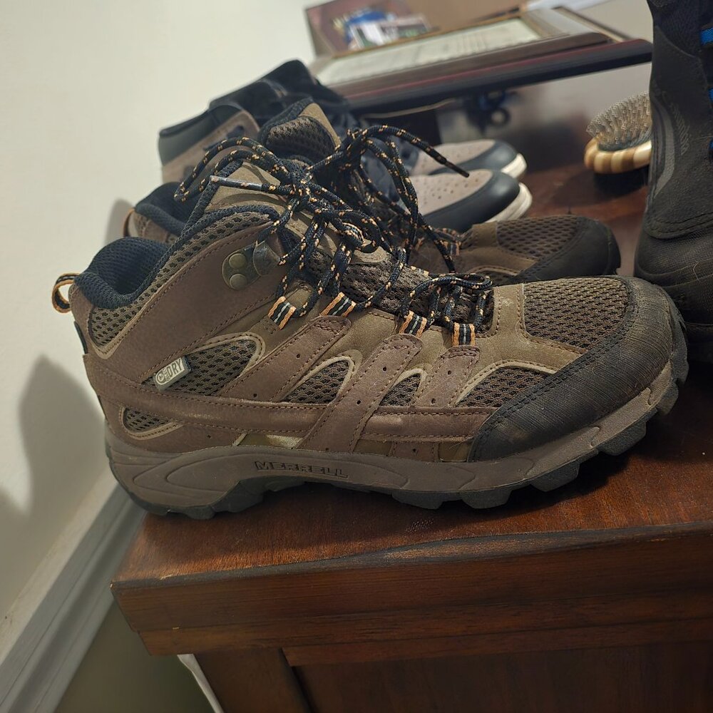 Merrell Moab 2 Size 7